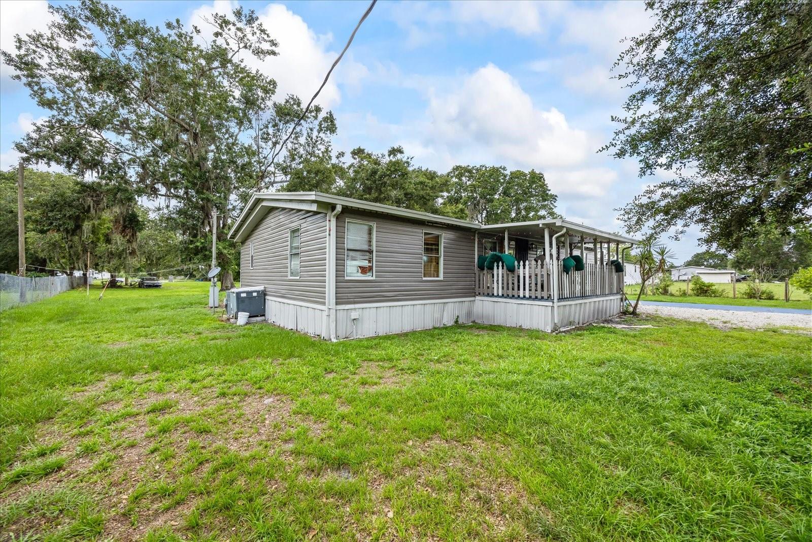Image 4 of 28 For 6227 Springwoods Lane
