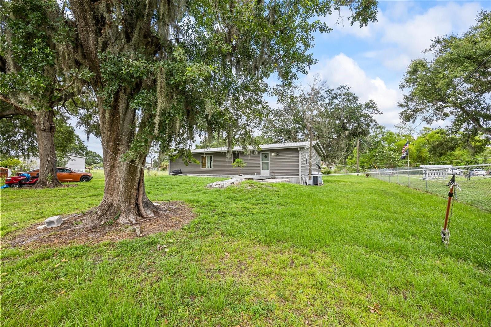 Image 6 of 28 For 6227 Springwoods Lane