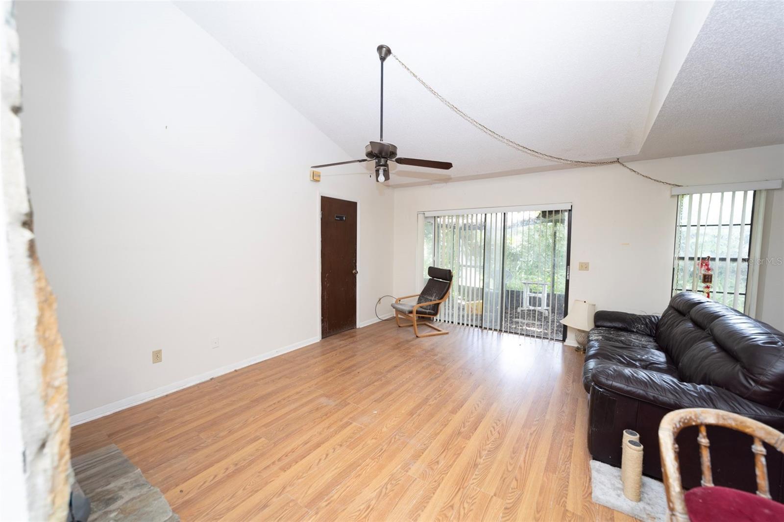 Image 10 of 19 For 18412 Swan Lake Drive