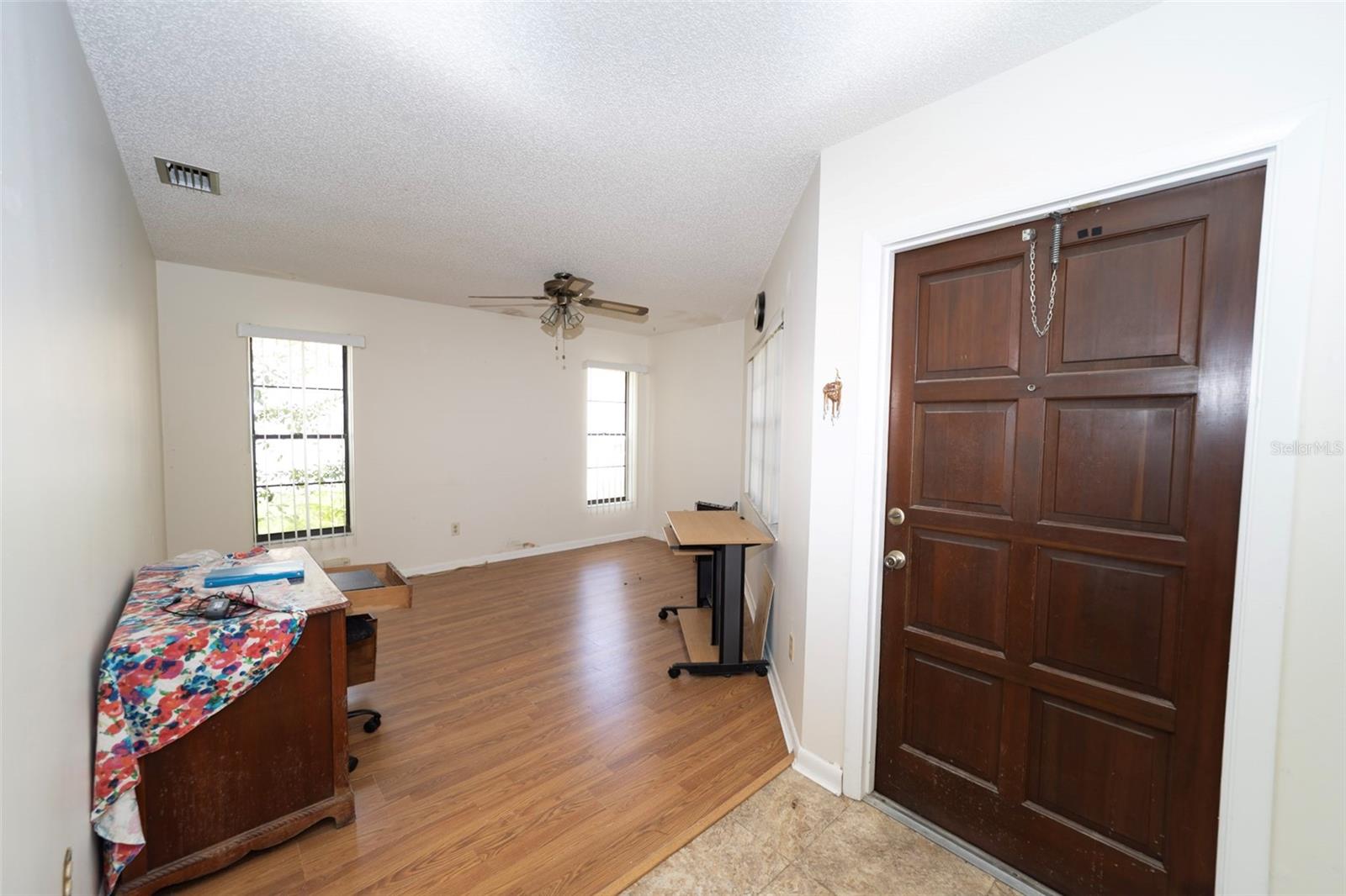 Image 3 of 19 For 18412 Swan Lake Drive