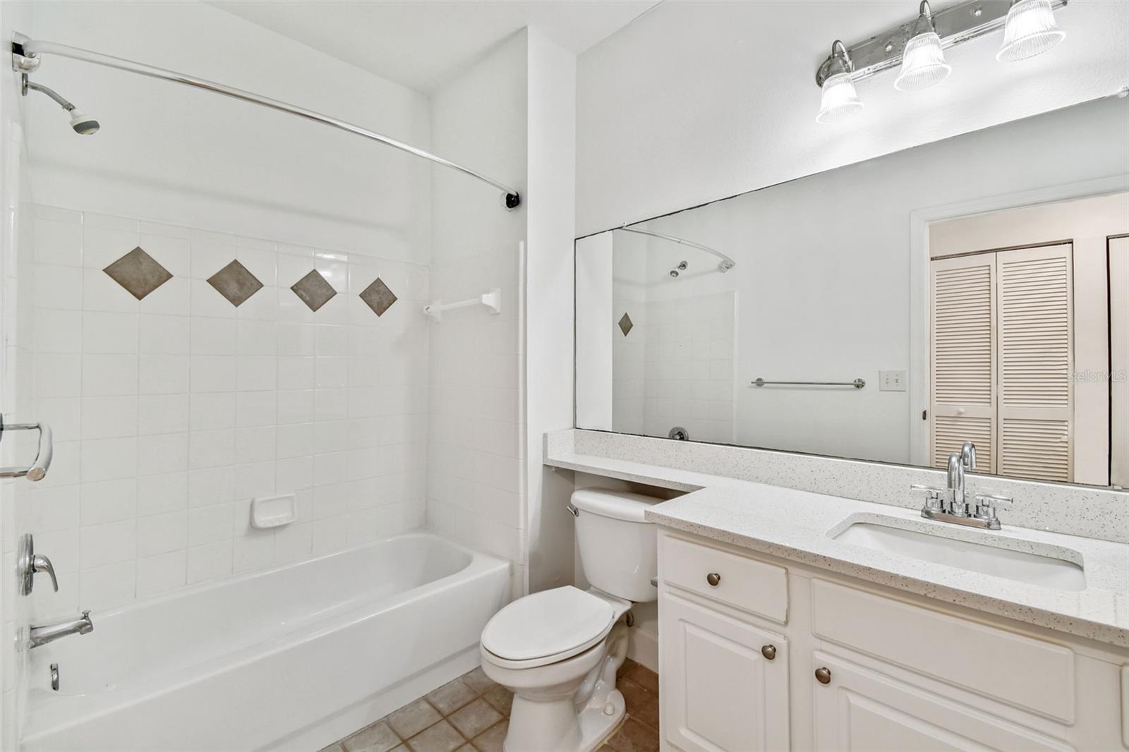 Image 24 of 48 For 4207 Dale Mabry Highway 2113