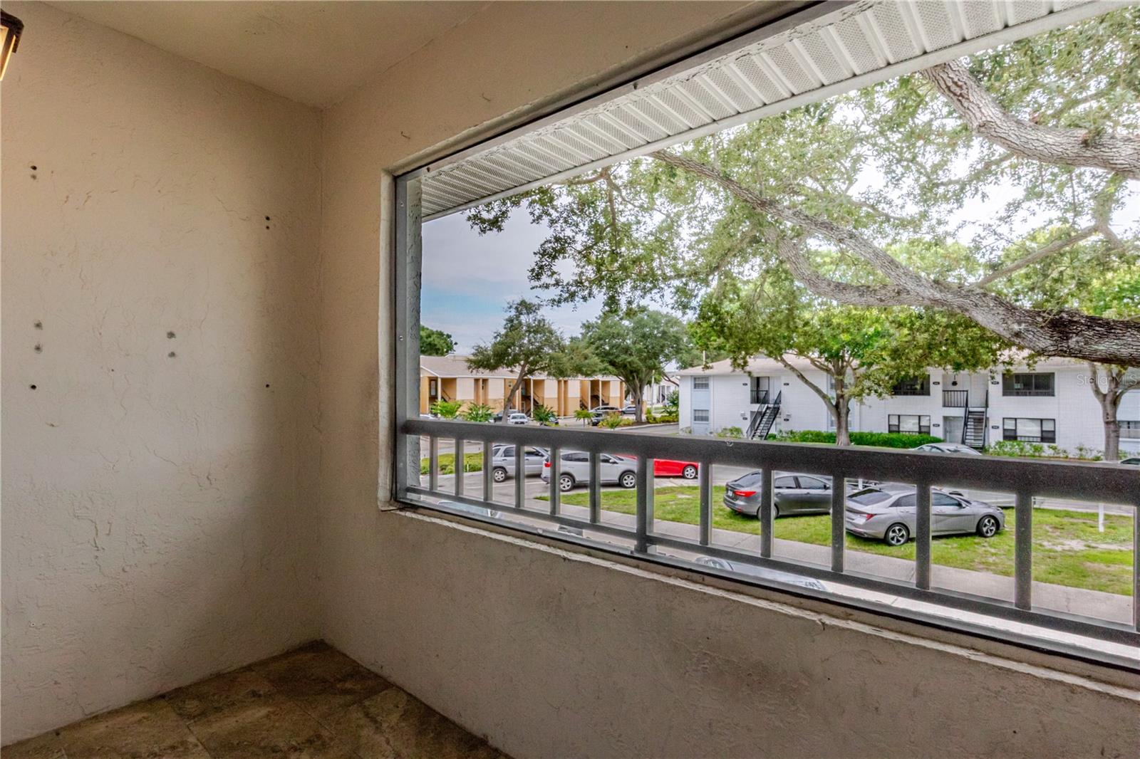 Image 16 of 23 For 4508 Oak Drive T42
