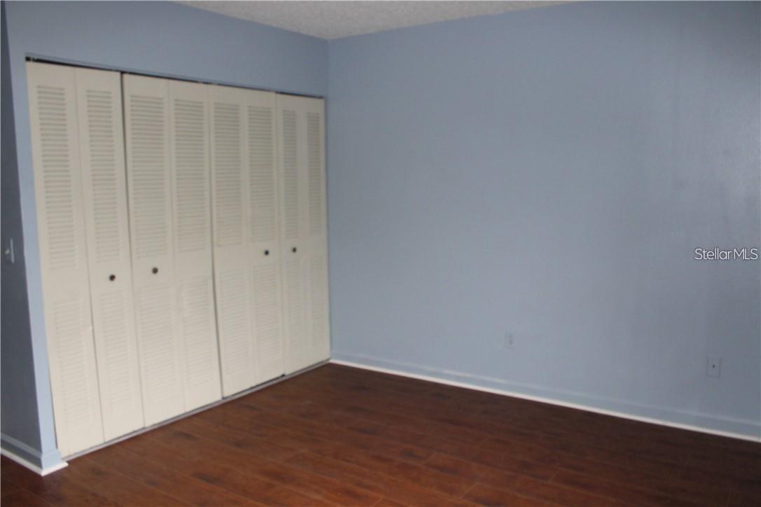 Image 11 of 13 For 4863 Mcelroy Avenue G204