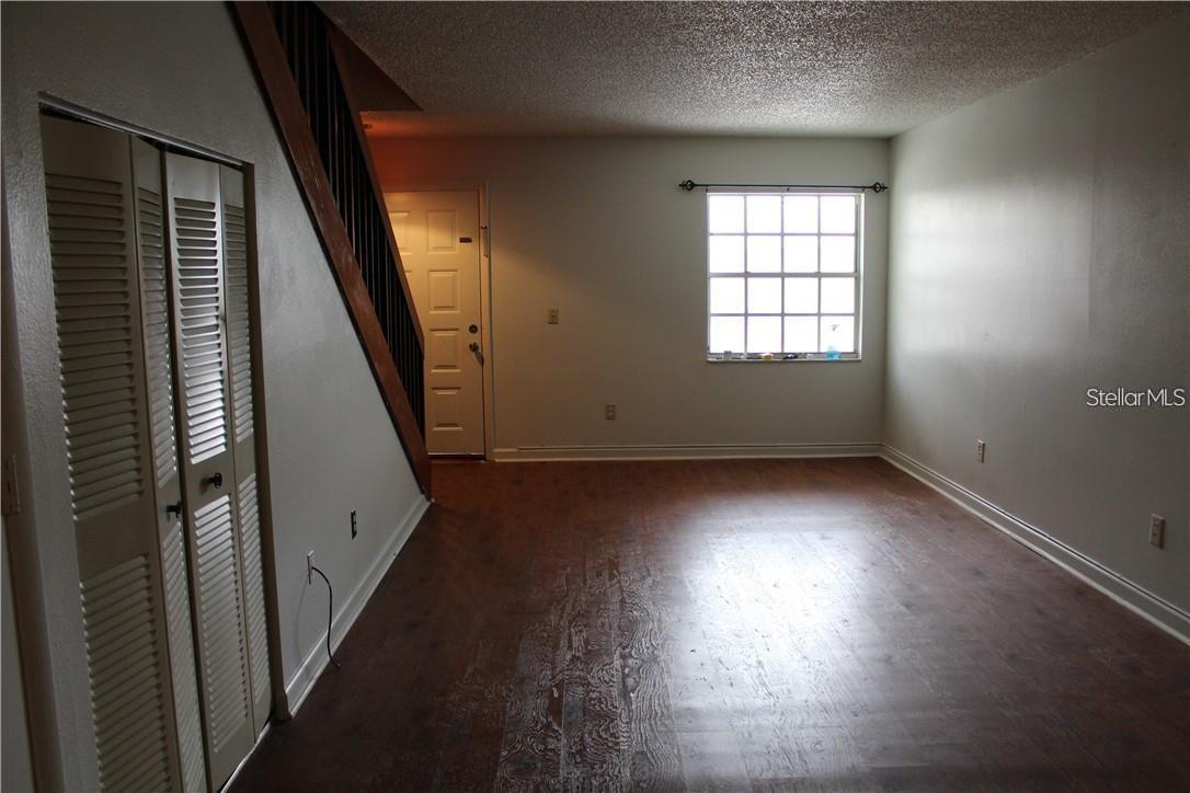 Image 4 of 13 For 4863 Mcelroy Avenue G204