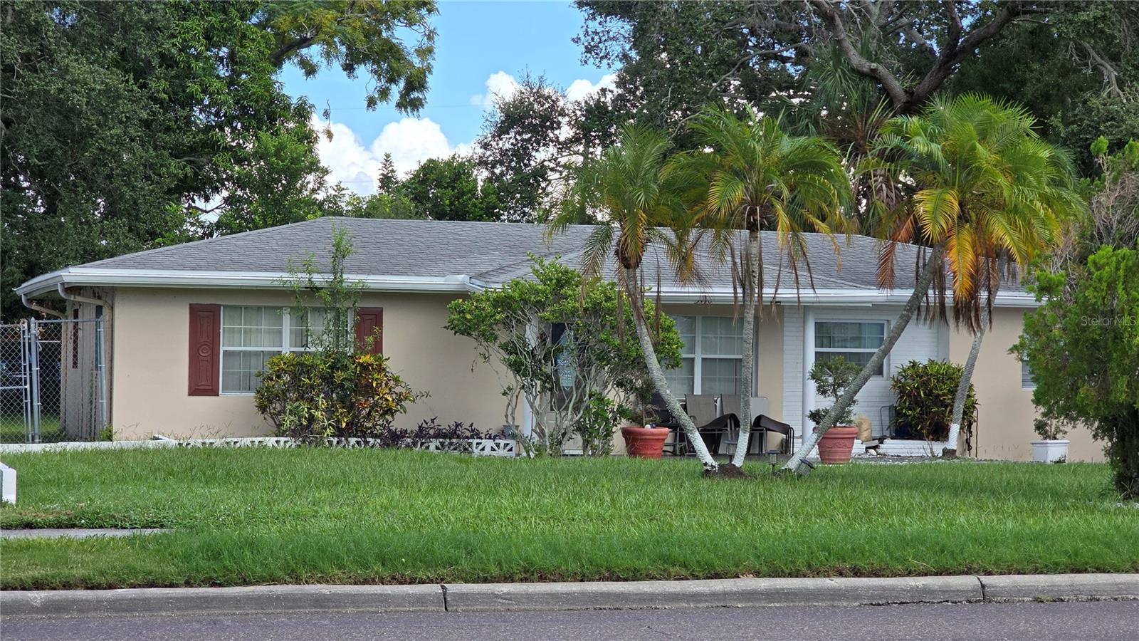 Details for 5490 Dr Martin Luther King Jr Street S, ST PETERSBURG, FL 33705