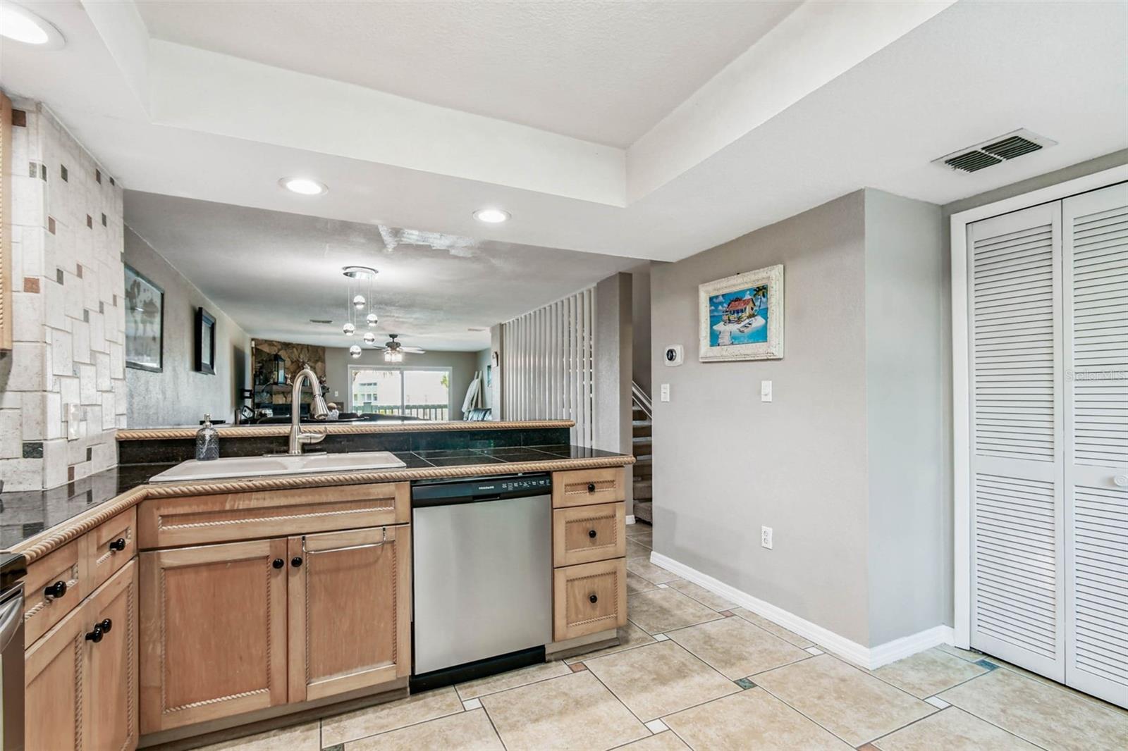 Image 14 of 51 For 12134 Capri Cir S  803