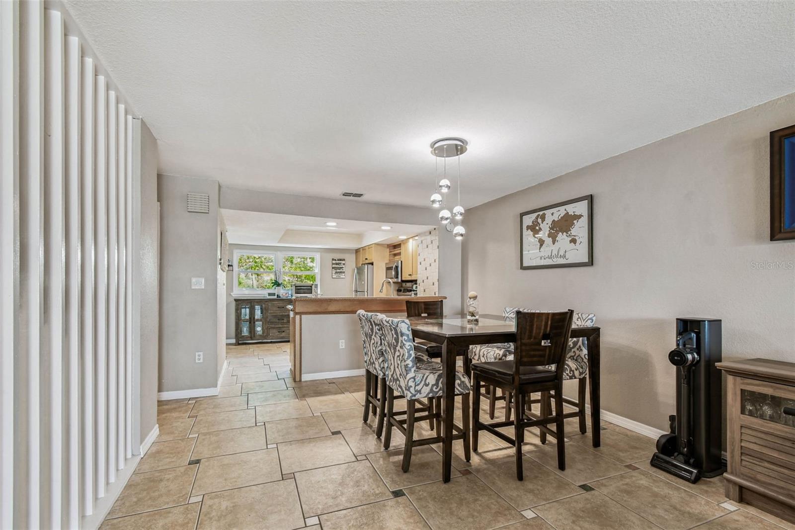 Image 9 of 51 For 12134 Capri Cir S  803