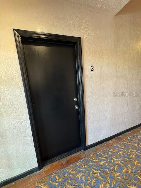 Listing photo id 11 for 801 Palm Avenue 2