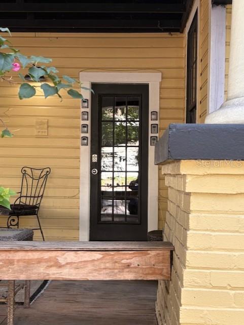 Listing photo id 18 for 801 Palm Avenue 2