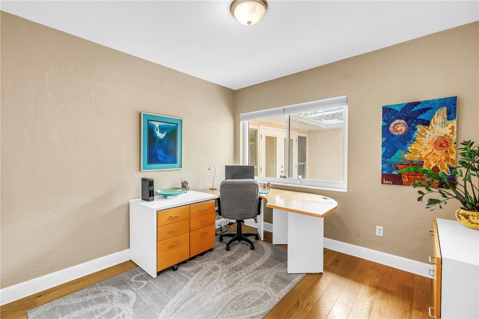 Image 26 of 61 For 256 19th Avenue Ne