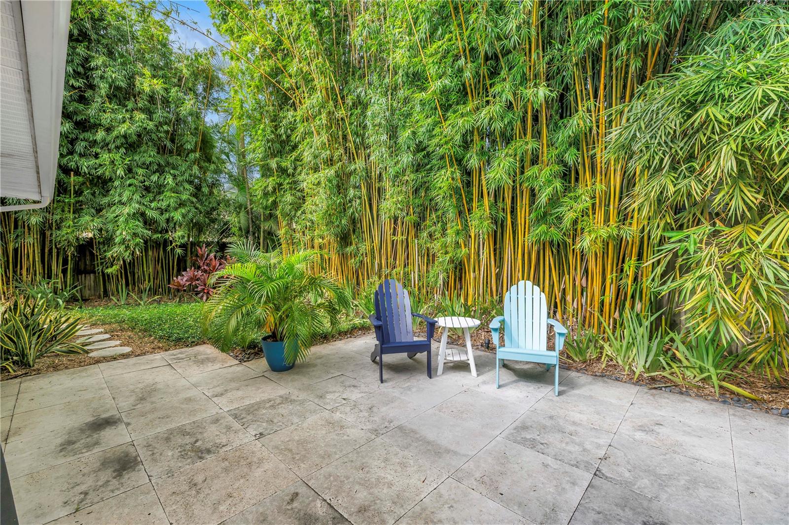 Image 36 of 61 For 256 19th Avenue Ne