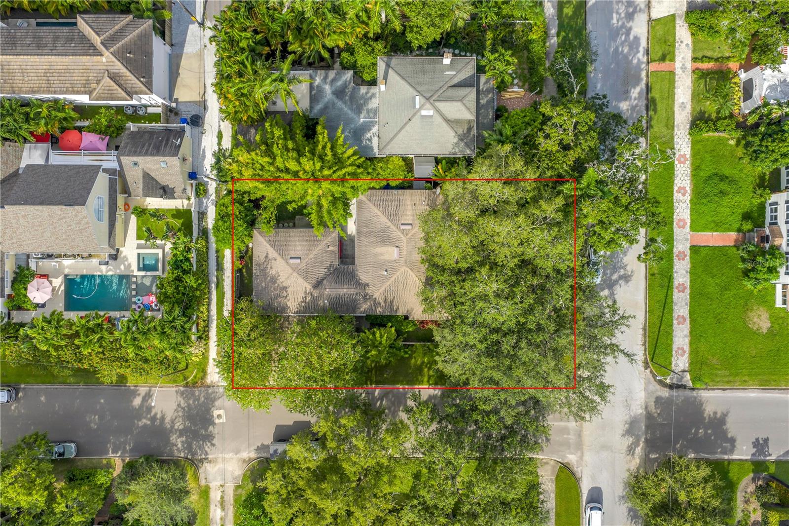 Image 5 of 61 For 256 19th Avenue Ne