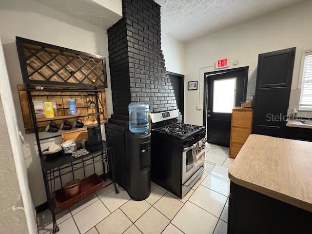 Listing photo id 19 for 803 Palm Avenue