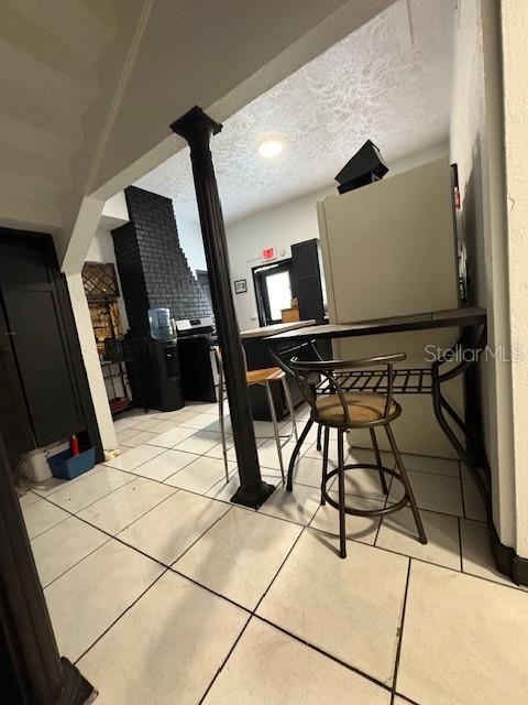 Listing photo id 5 for 803 Palm Avenue