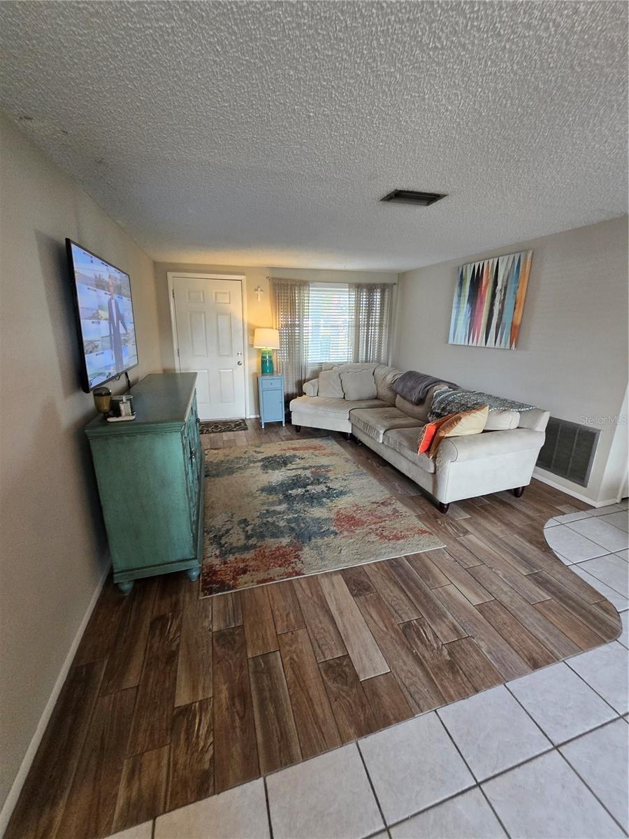 Image 14 of 21 For 2228 Society Drive