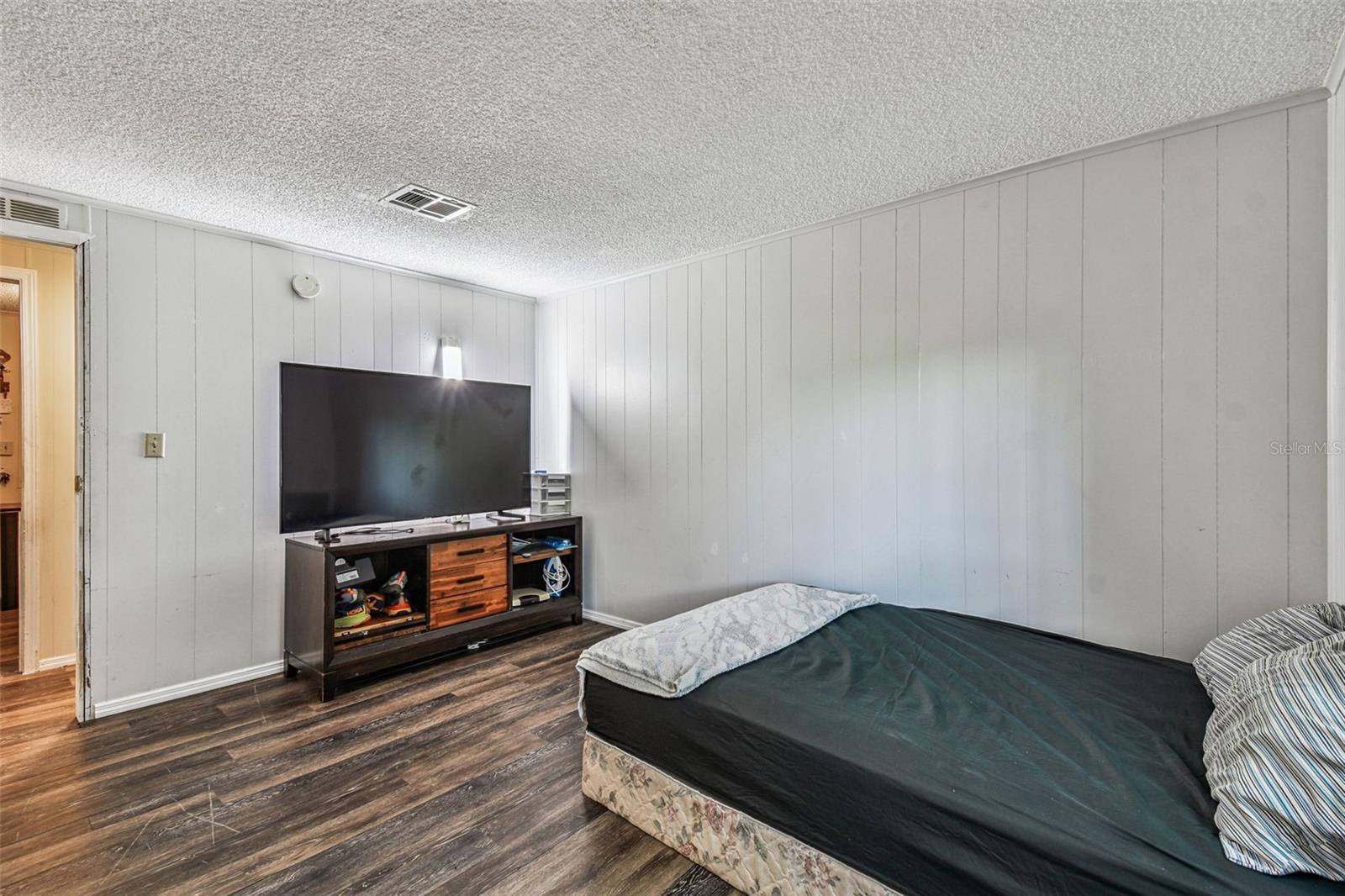 Image 12 of 26 For 37008 Pepper Drive