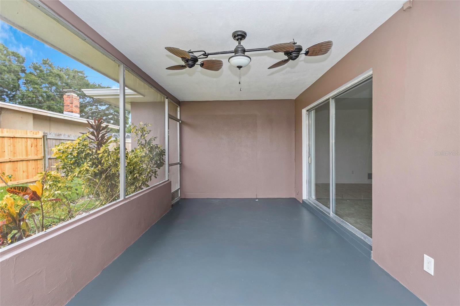 Image 38 of 47 For 1413 Hillcrest Avenue