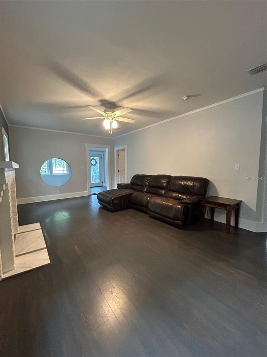 Image 13 of 50 For 313 23rd Avenue N
