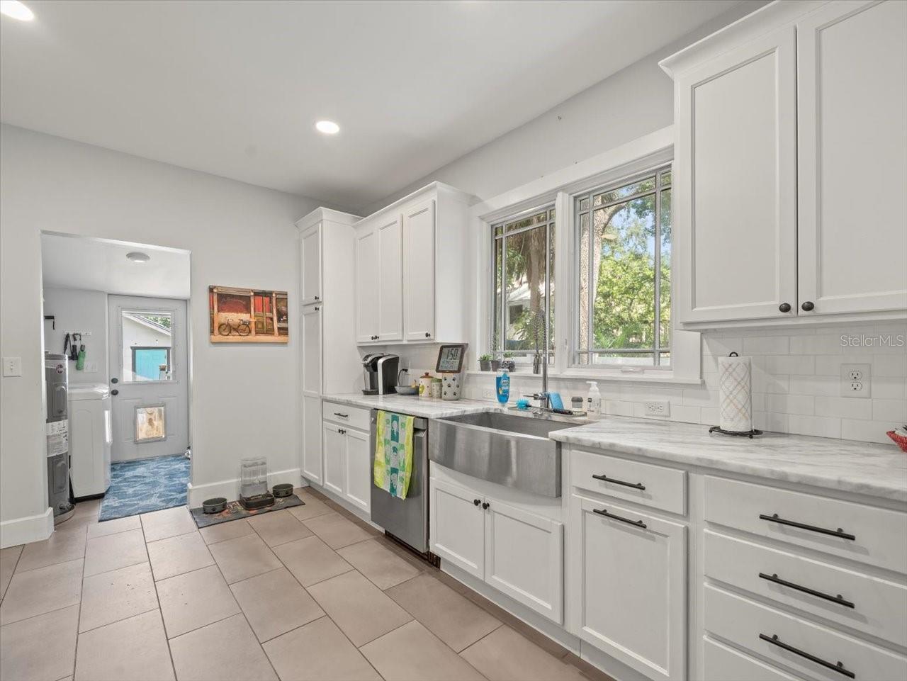 Image 14 of 50 For 313 23rd Avenue N