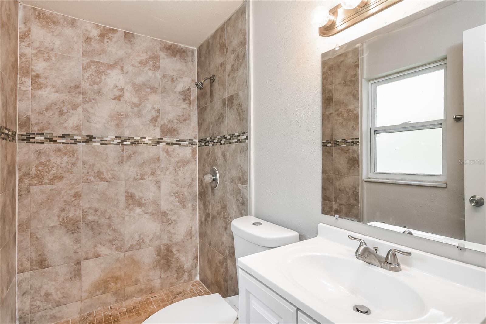 Image 14 of 16 For 2409 Straker Court