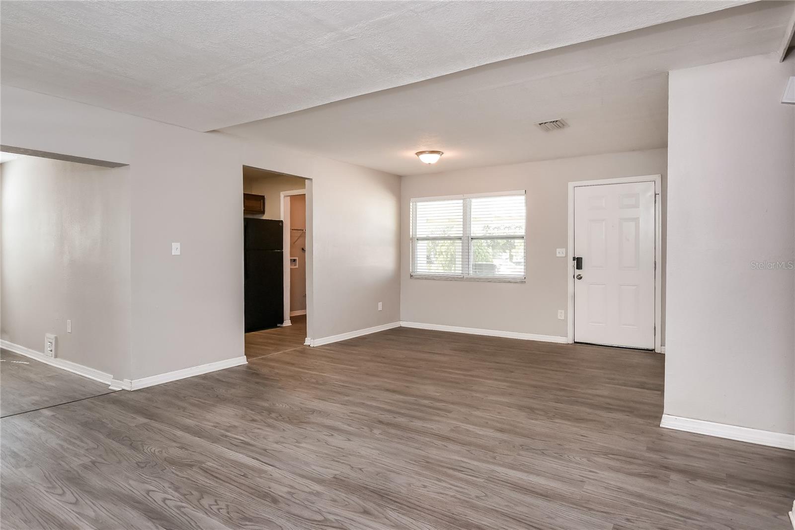 Image 5 of 16 For 2409 Straker Court