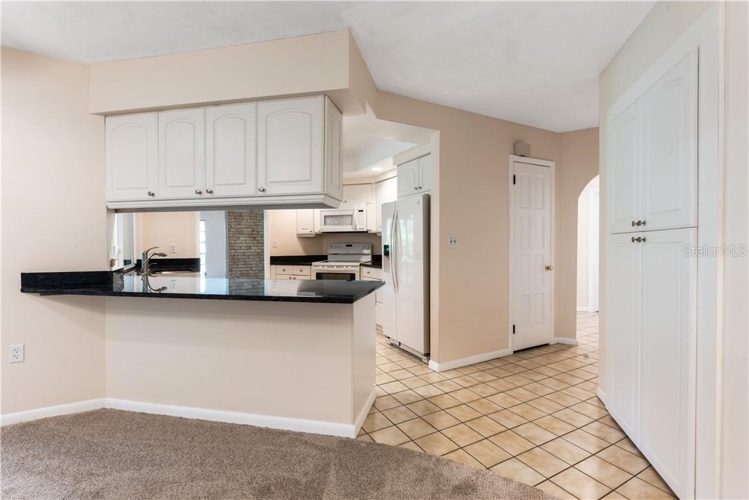 Image 14 of 40 For 14041 82 Avenue N