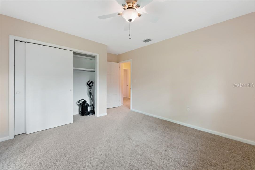 Image 22 of 40 For 14041 82 Avenue N
