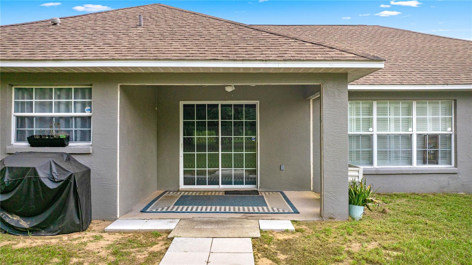 Listing photo id 25 for 2478 Angola Drive