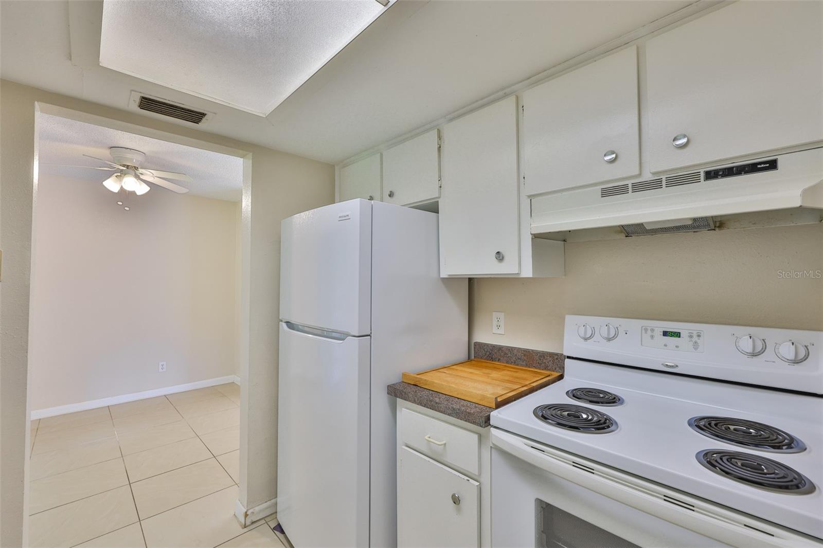 Image 11 of 35 For 11507 Valencia Drive B