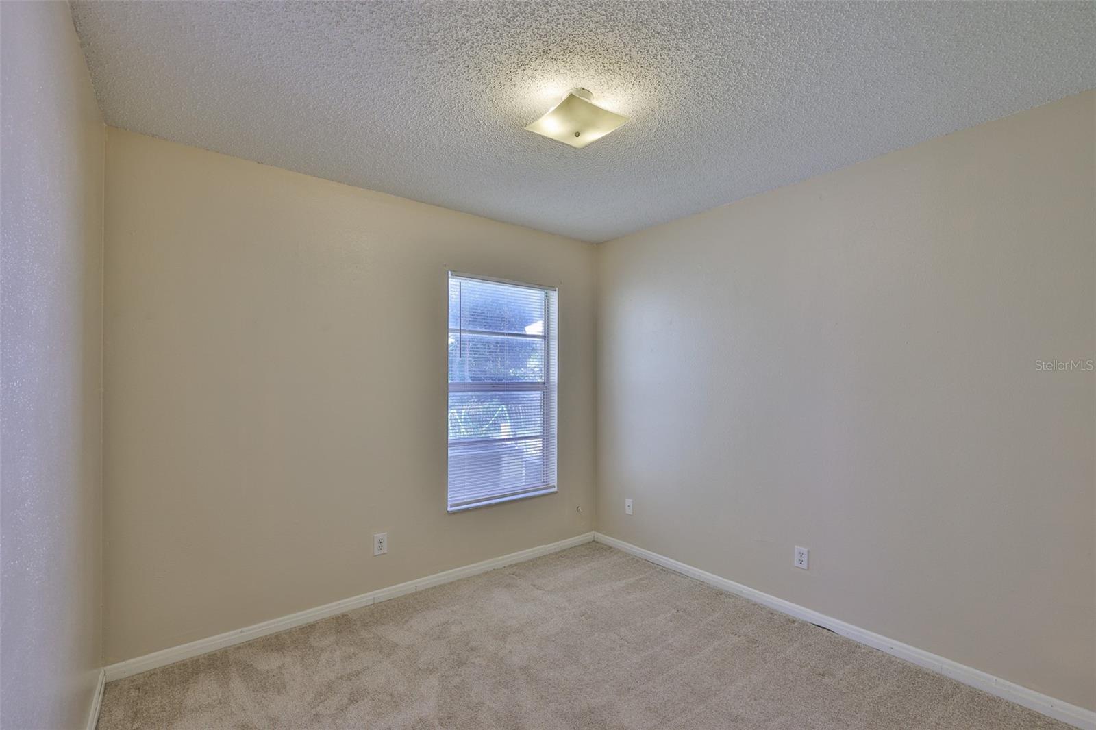 Image 14 of 35 For 11507 Valencia Drive B