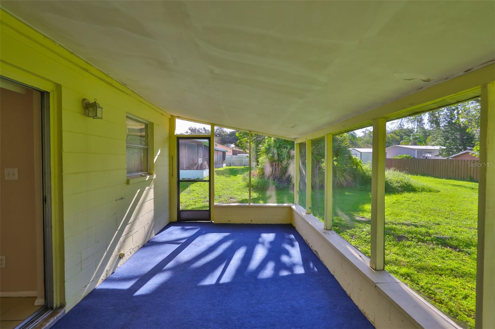 Image 24 of 35 For 11507 Valencia Drive B