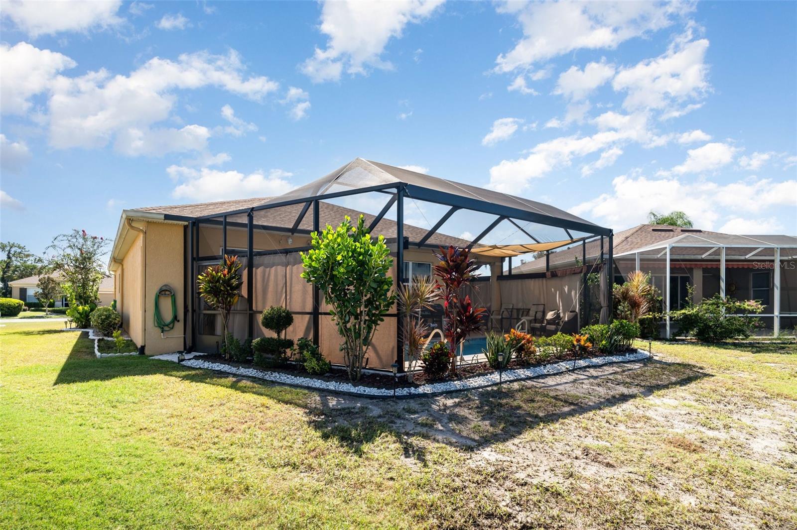 Image 20 of 22 For 909 Regal Manor Way