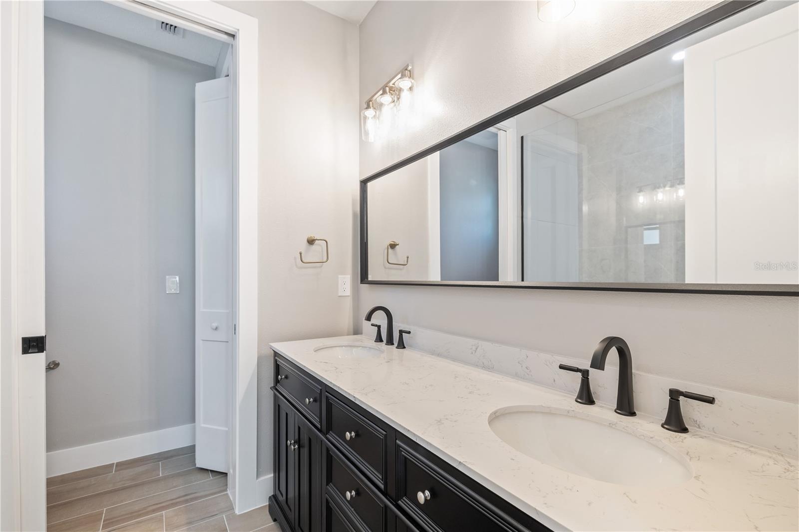 Image 13 of 24 For 7002 19th Street