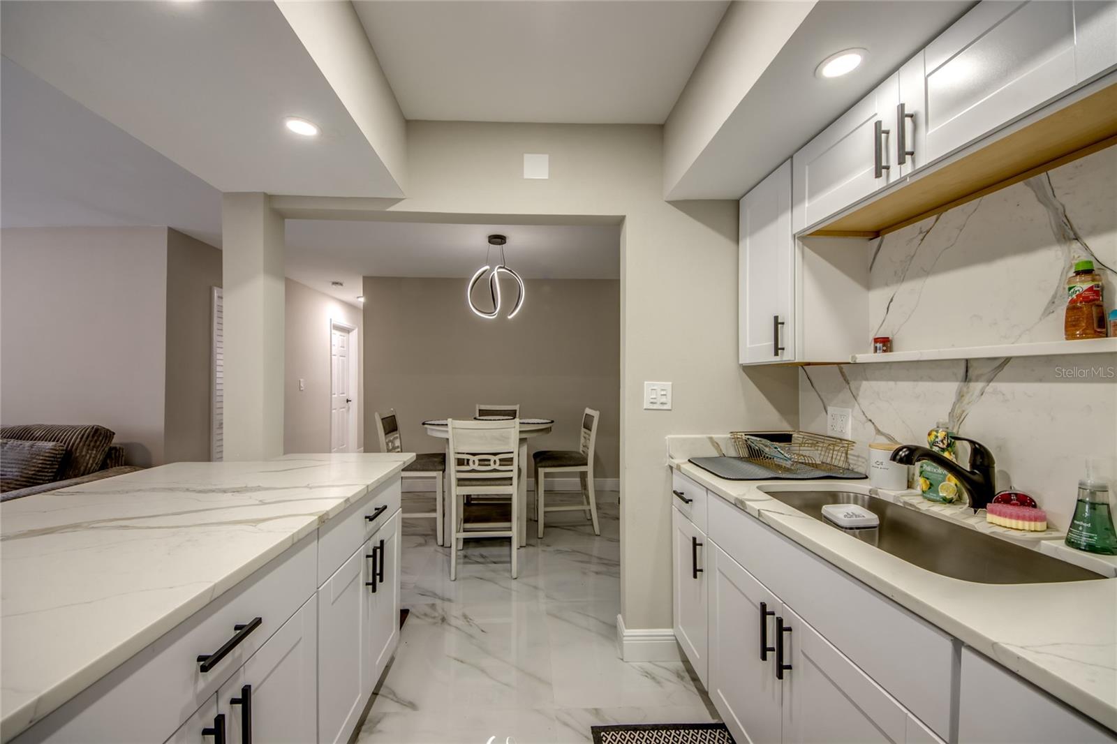 Image 23 of 35 For 2544 1st Street 107