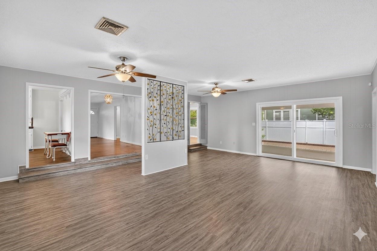 Image 8 of 39 For 509 Walker Street