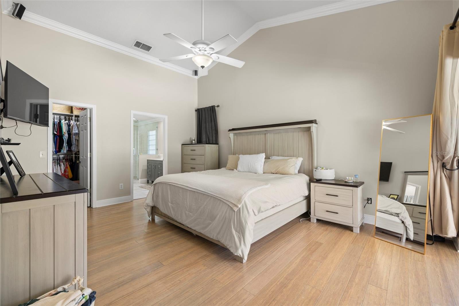 Image 17 of 35 For 2113 Laindale Place