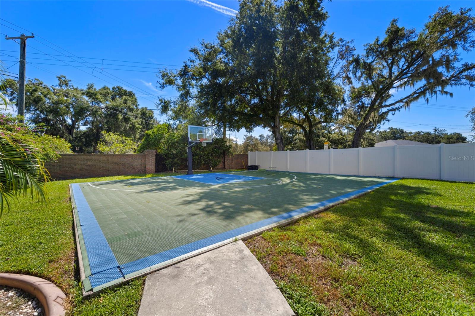 Image 32 of 35 For 2113 Laindale Place