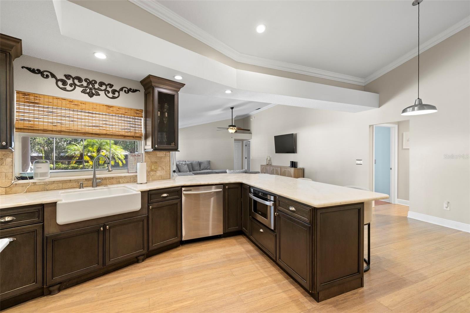Image 7 of 35 For 2113 Laindale Place