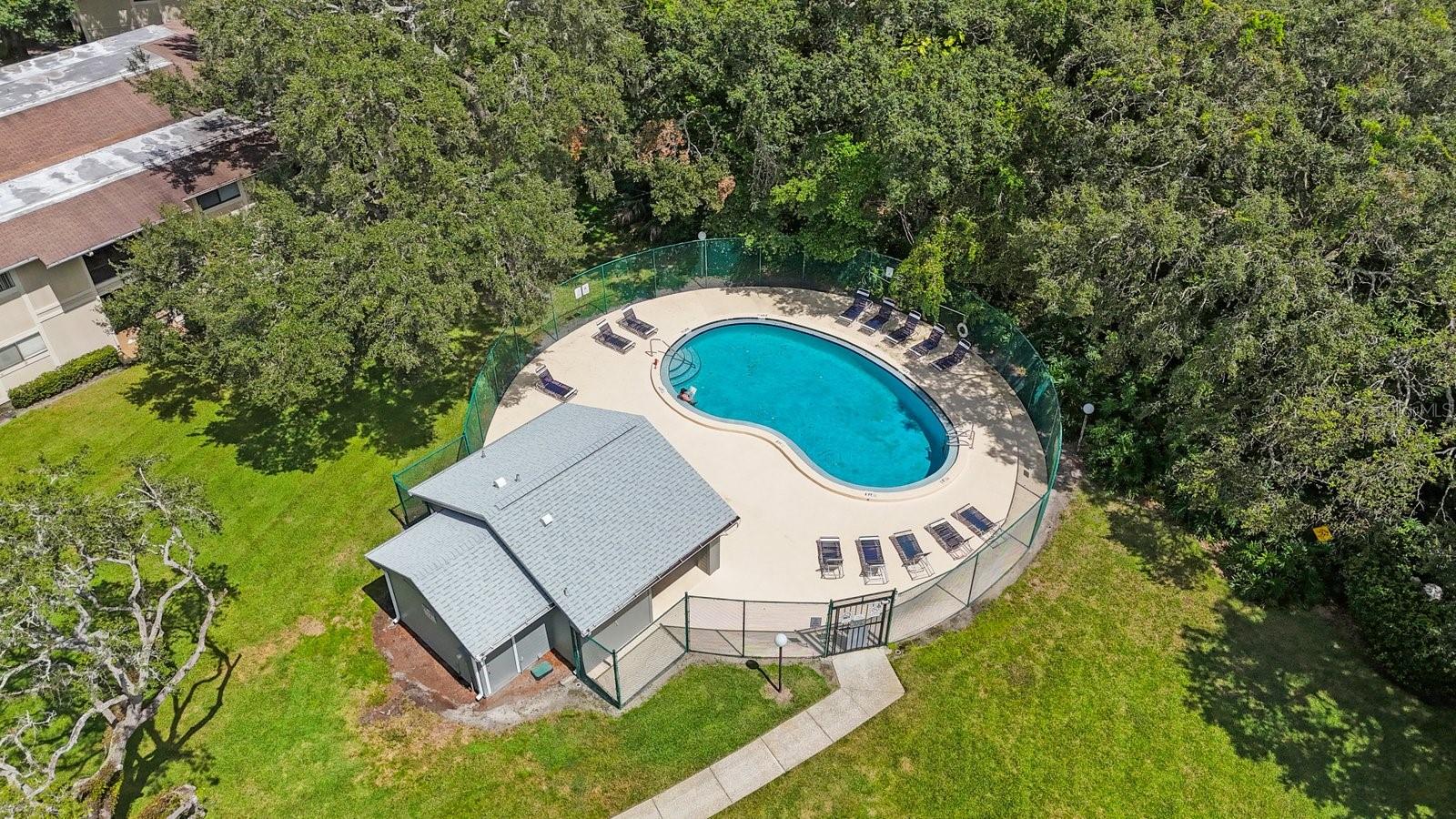 Image 21 of 22 For 6012 Laketree Lane F