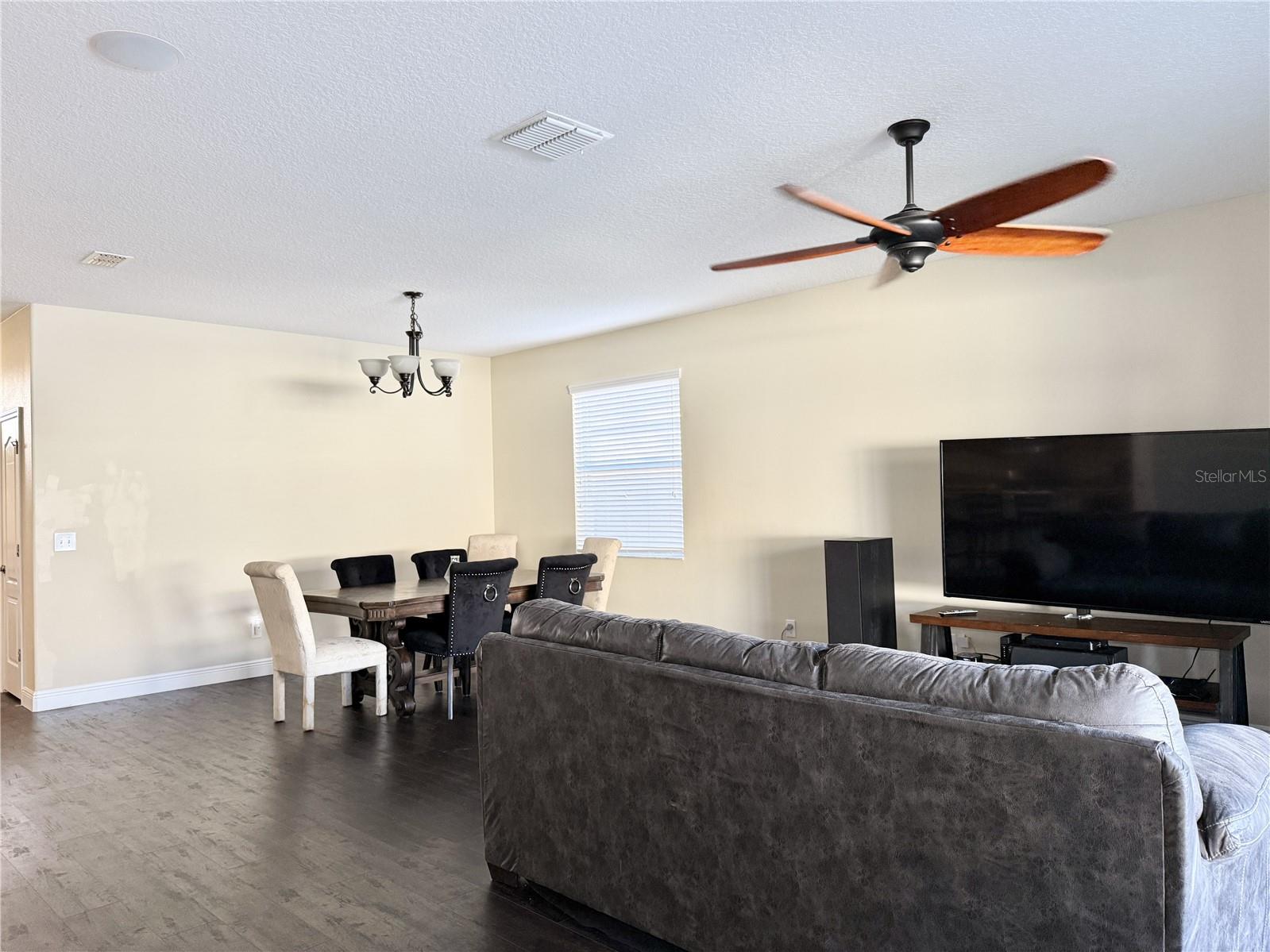 Image 5 of 36 For 1711 Palm Warbler Ln