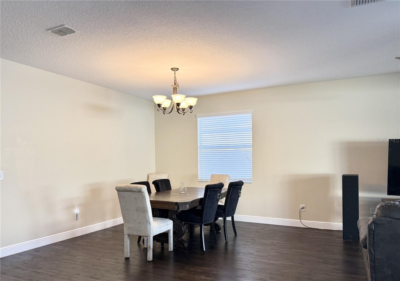 Image 6 of 36 For 1711 Palm Warbler Ln