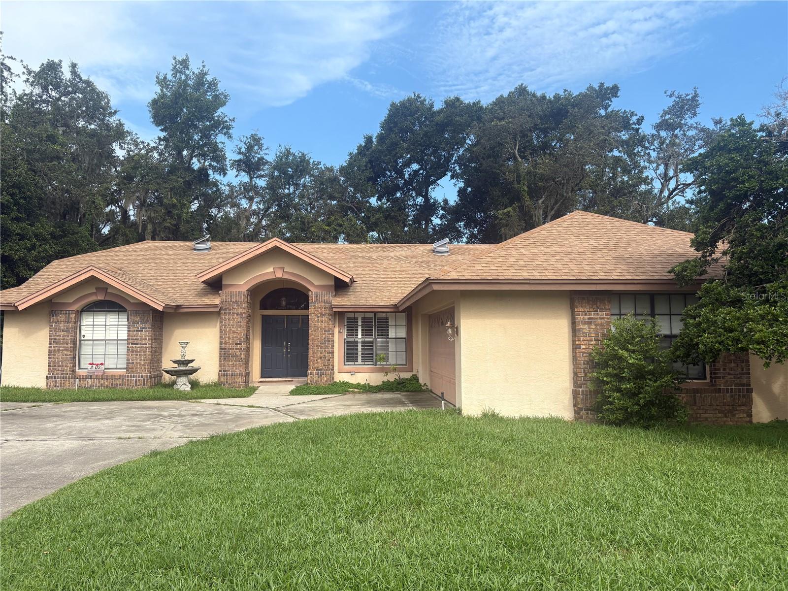 Details for 2102 Laindale Place, VALRICO, FL 33596