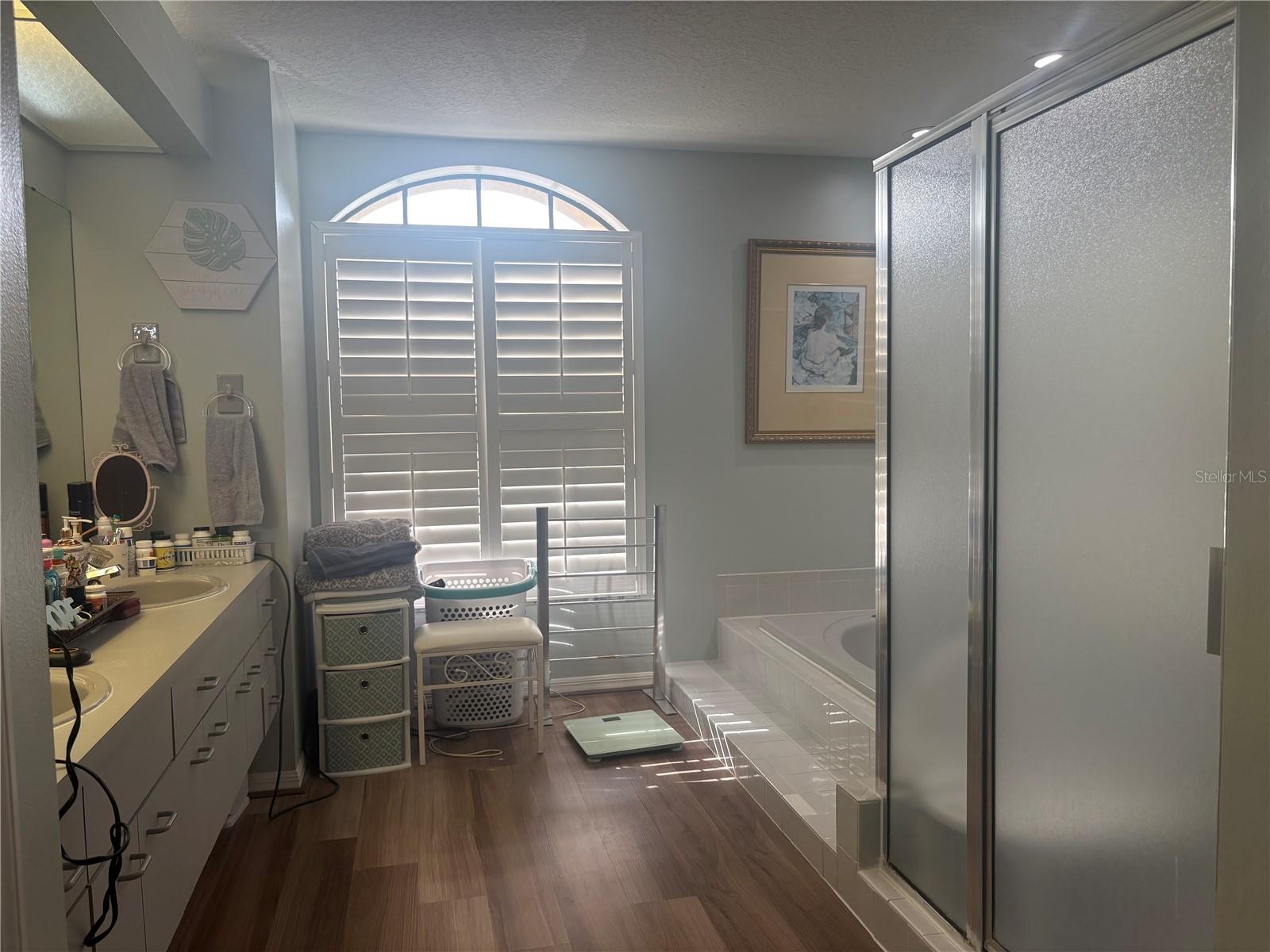 Image 11 of 19 For 2102 Laindale Place