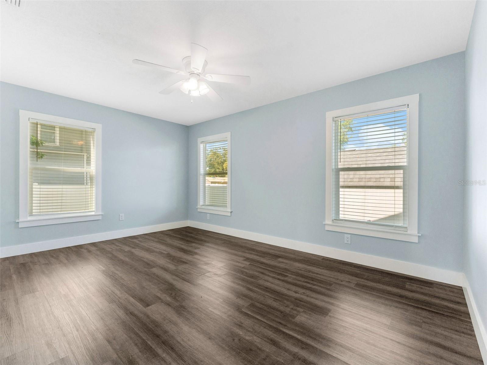 Image 12 of 38 For 6812 Navin Avenue