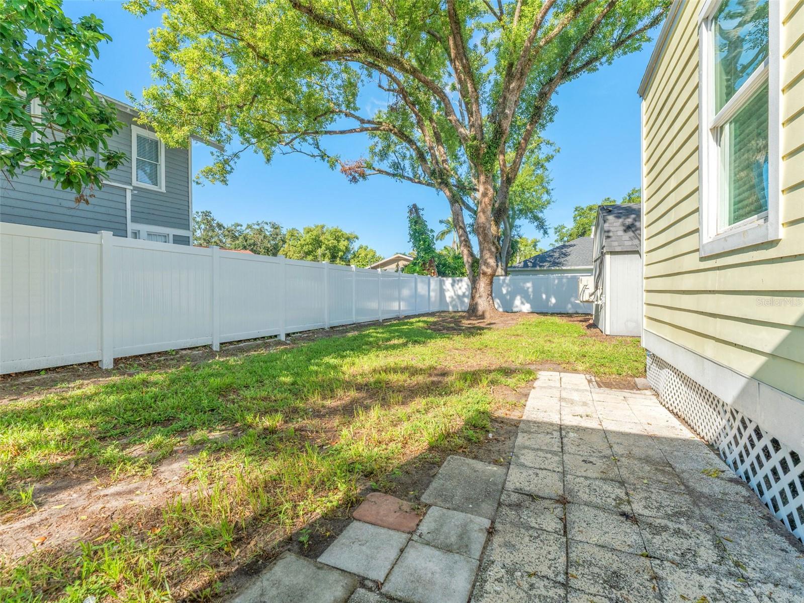 Image 27 of 38 For 6812 Navin Avenue