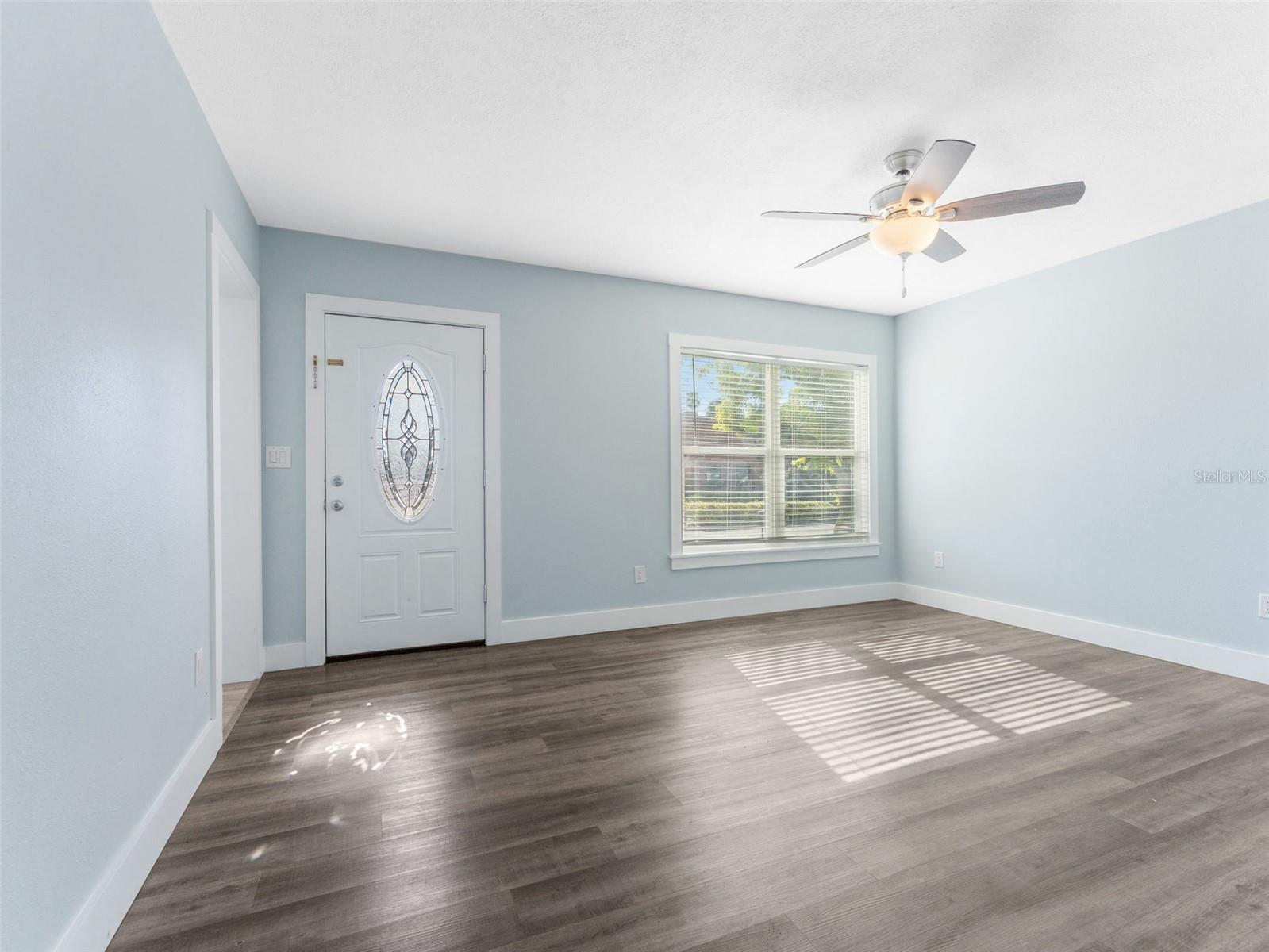 Image 9 of 38 For 6812 Navin Avenue