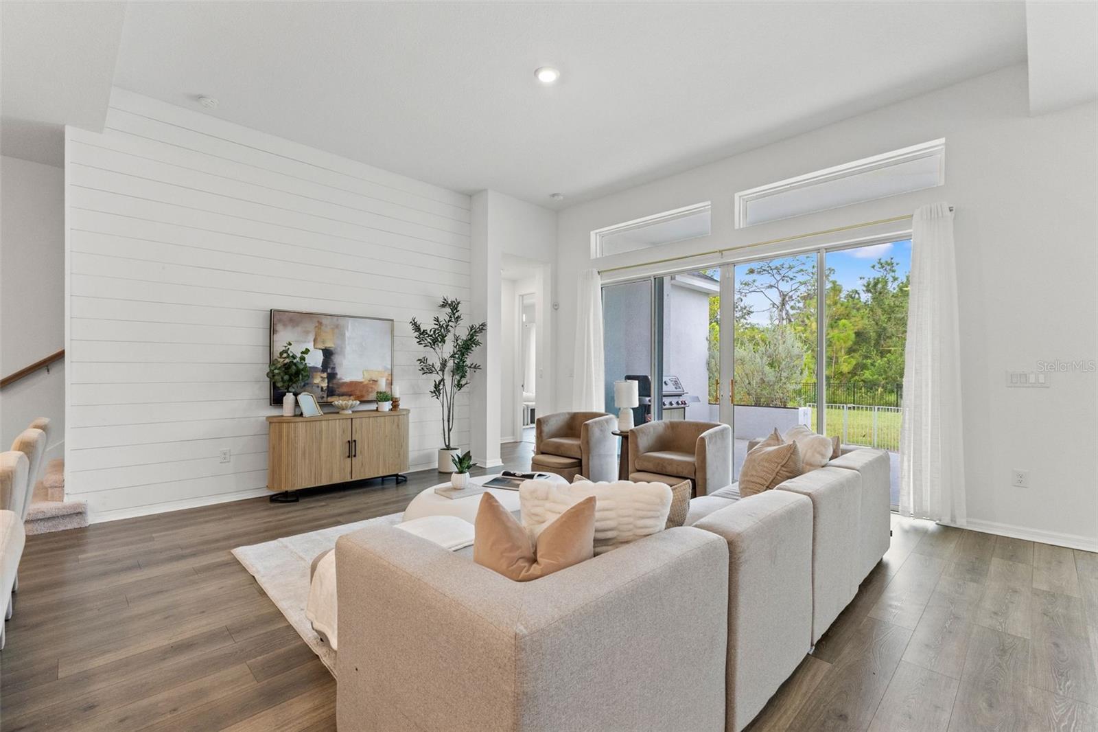 Image 18 of 70 For 5418 Wayfarer Avenue