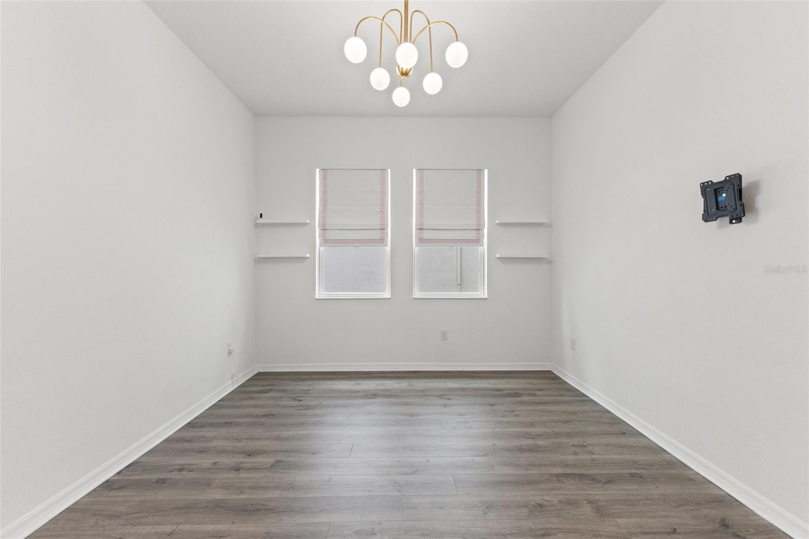 Image 30 of 70 For 5418 Wayfarer Avenue