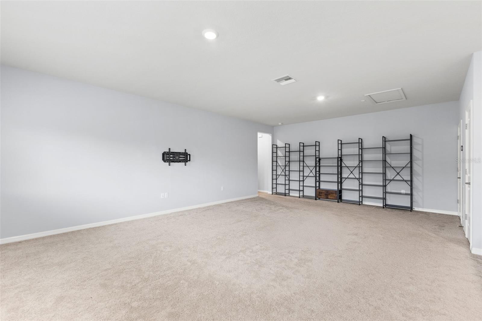 Image 39 of 70 For 5418 Wayfarer Avenue
