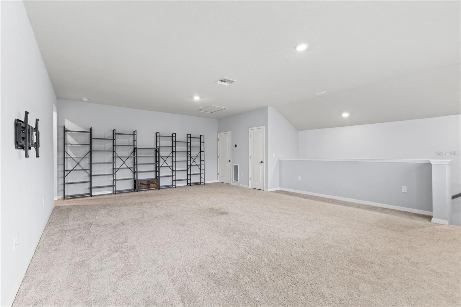 Image 44 of 70 For 5418 Wayfarer Avenue
